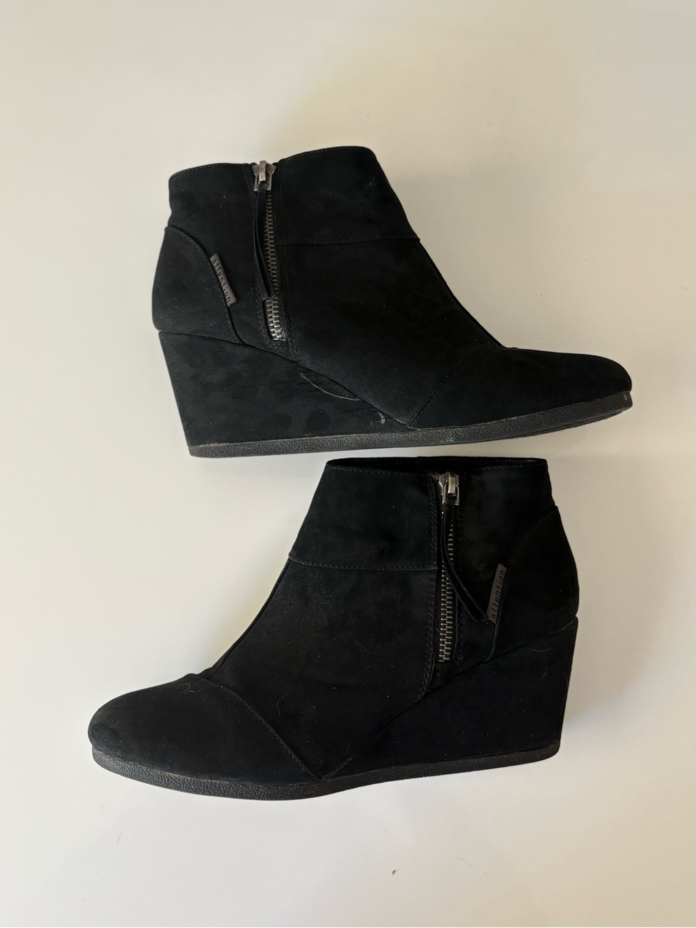 Attention Emmy Black Wedge Ankle Boots with Side Zip - Women 10